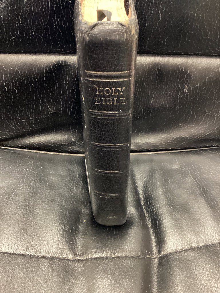 Holy Bible: Authorised Version (Used Copy)