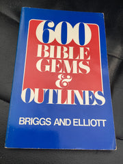 600 Bible Gems and Outlines (Used Copy)