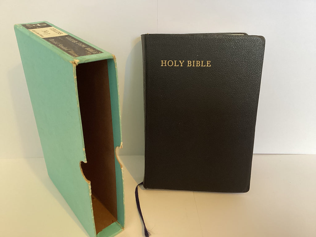 Clear Type Bible (RSV) (John Gowan Collection)
