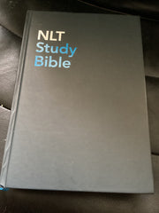 New Living Translation Study Bible: Large Print (Used Copy)