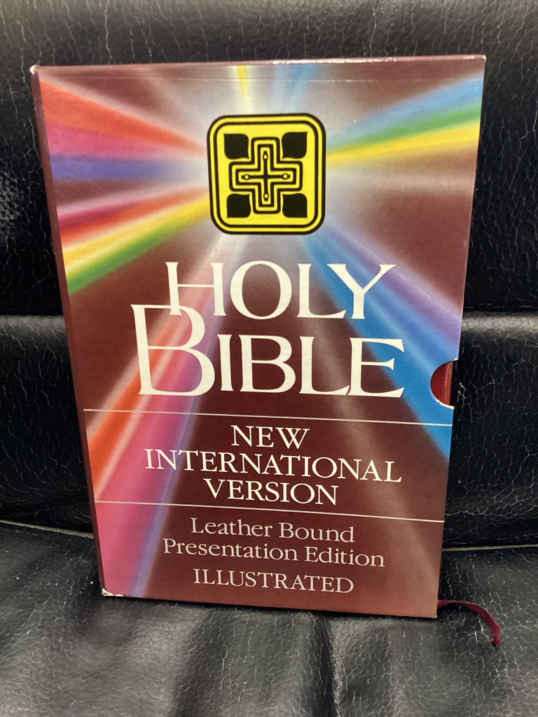 Holy Bible: New International Version (Used Copy)