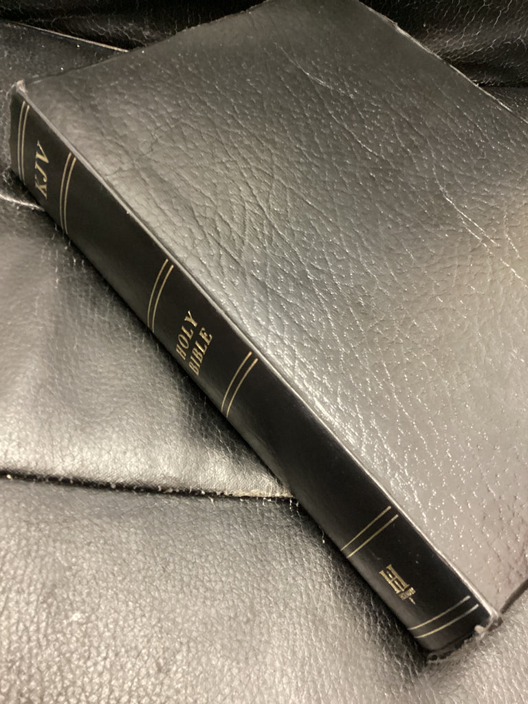 The Holy Bible; King James Version: Super Giant Print Edition (Used Copy)